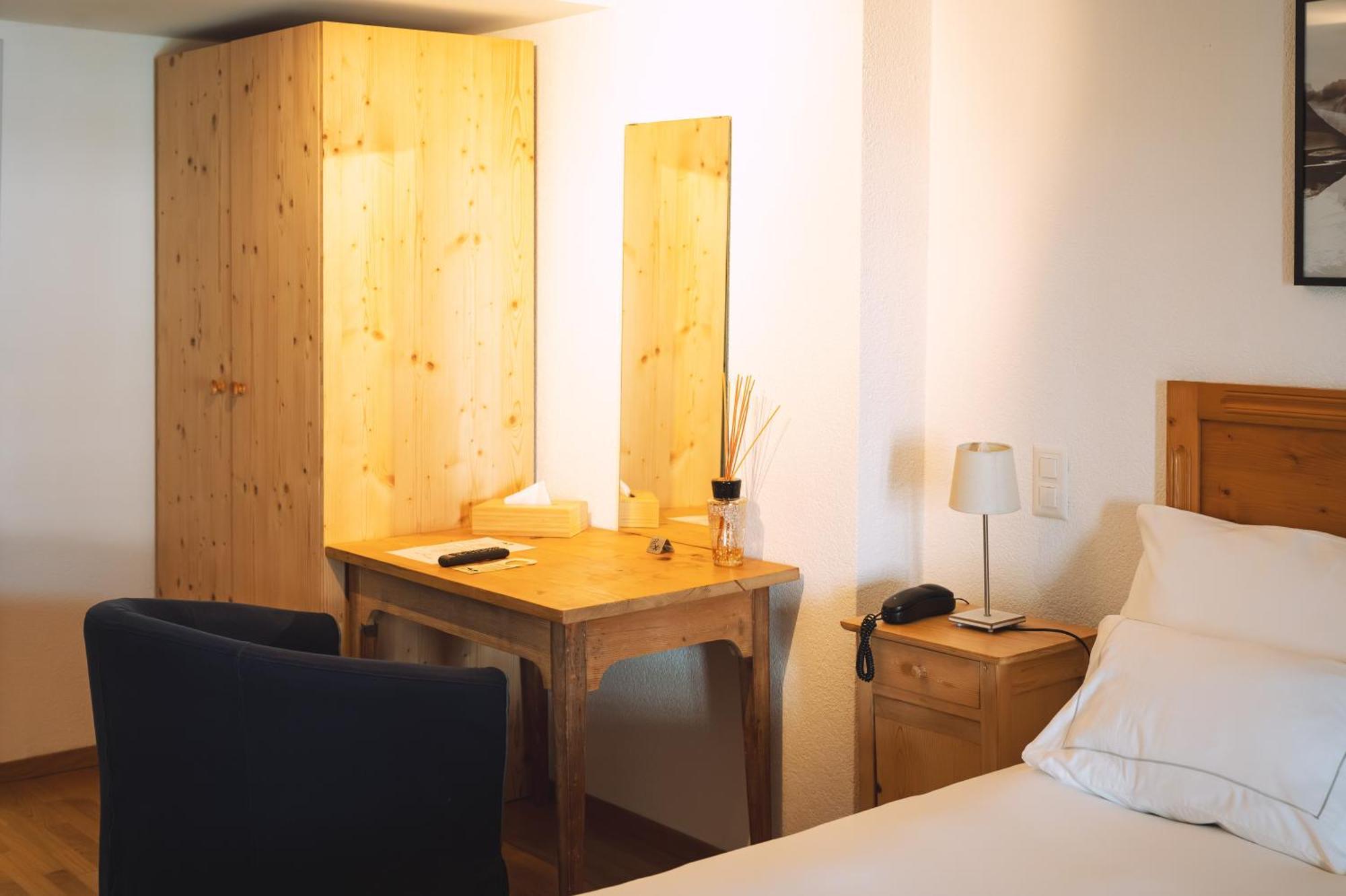 Les Montagnards Hotel Broc Kültér fotó
